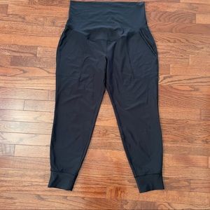 Old Navy Active Powersoft Maternity Jogger Size Large
